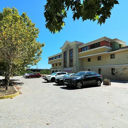 Sea Park & Pool Apartment Warna