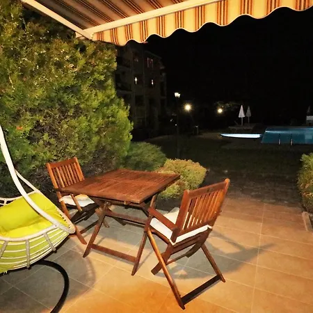 Sea Park & Pool *